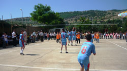 Voleybol Turnuvası devam ediyor