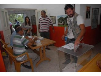 Muğla’da bir köy sandığa gitti