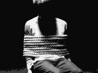 Çobanı bağlayıp koyunları çaldılar