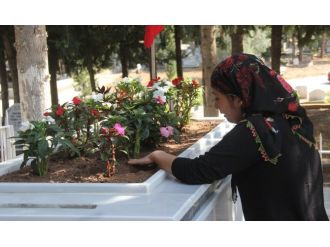 Babası yanında şehit edilmişti !