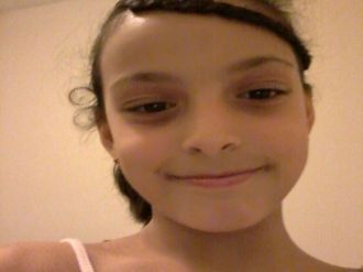 Çöp kamyonunun altında kaldı