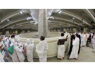 Hacda izdiham: Onlarca ölü var !