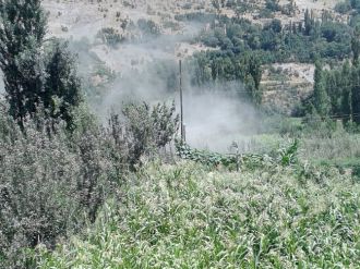 Eve havan topu düştü: 3 ölü !