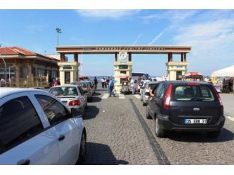 Tatilciler dönüş yolunda