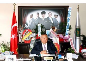 MHP’de şok istifa !