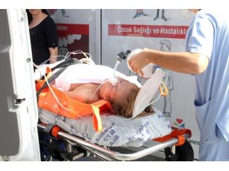 Ünlü profesör boğulma tehlikesi geçirdi