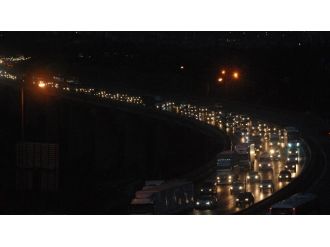 TEM’de sürücüler 2. vitesi unuttu !