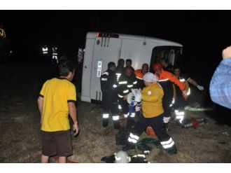 Afyon’da feci kaza: 1 ölü, 38 yaralı