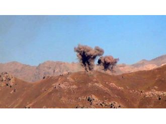 F-16’lar teröristlere bomba yağdırdı !