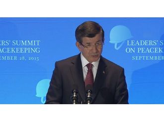 Davutoğlu Barışın Korunması Liderler Zirvesi’ne katıldı
