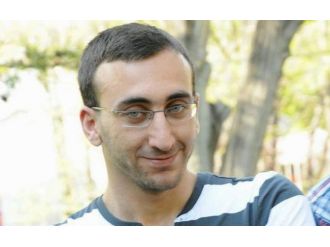 Kalbine yenik düştü