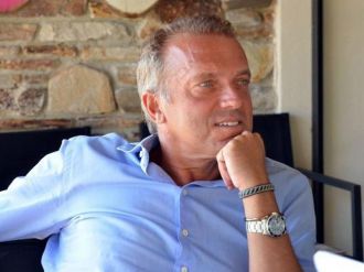 Cem Uzan’dan “Ahmet Hakan” açıklaması