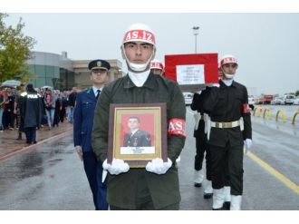Şehit astsubay son yolculuğuna uğurlandı