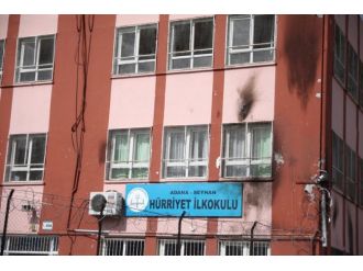 Okula ve sağlık ocağına saldırdılar