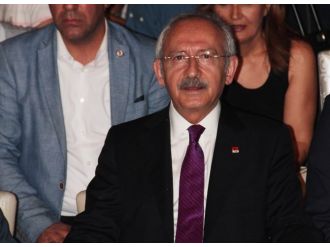 Jurrassic Park’ın açılışında gençlere çağrı