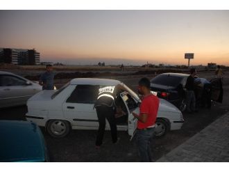 ’Dur’ ikazına uymayan araç polisi alarma geçirdi