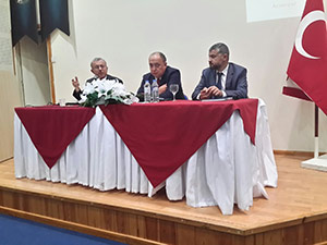 Kıbrıs Fethi masaya yatırıldı