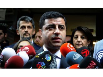 Demirtaş Ahmet Hakan’ı ziyaret etti