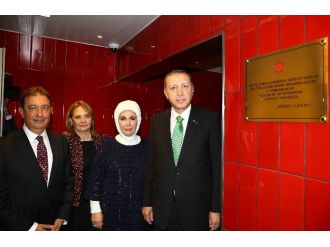 Brüksel’de büyükelçilik binasının açılışına katıldı