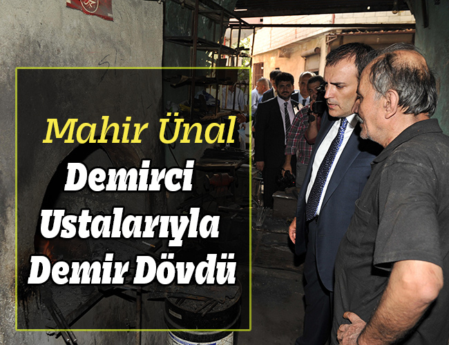 Demirci Ustalarıyla Demir Dövdü