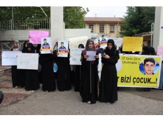 Diyarbakır’da öğrenciler Yasin Börü’yü andı