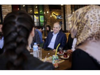 Gençlik Bakanı gençlerle buluştu