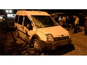 Kayalar mahalleye bomba gibi düştü!