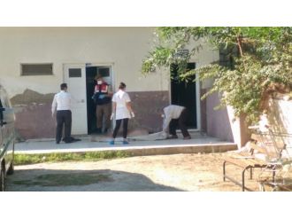 İnsanlık kıyıya vurmaya devam ediyor