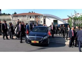 Cumhurbaşkanı Aziz Mahmud Hüdayi Vakfı’nı ziyaret etti