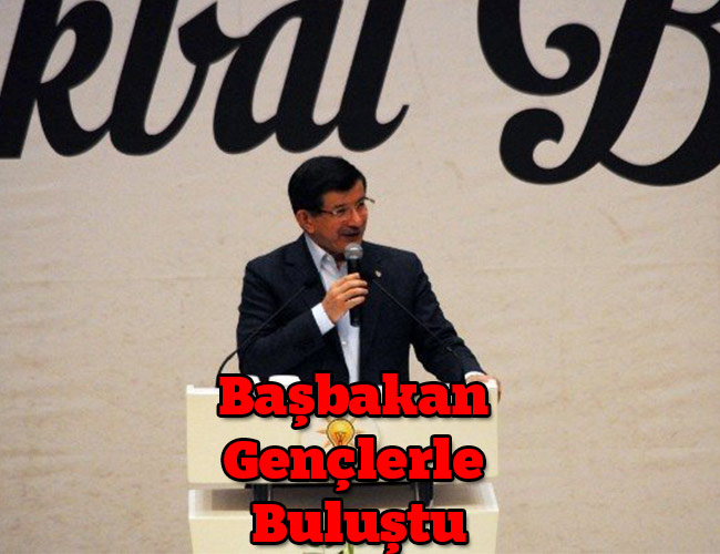 Başbakan Gençlerle Buluştu