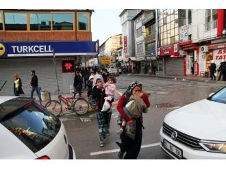 Protesto yürüyüşünde olaylar çıktı