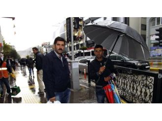 İstanbul’da sağanak yağış