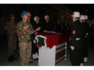 Yaralı korucu şehit oldu