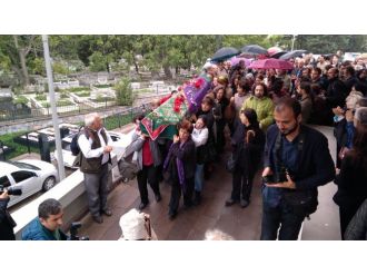 Gülşen Birdal’ın tabutunu kadınlar taşıdı