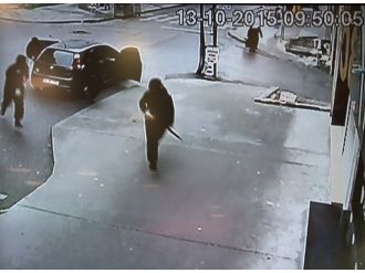 Filmleri aratmayan soygun kamerada