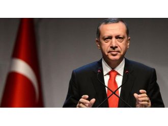 Cumhurbaşkanı Erdoğan ve Başbakan Davutoğlu, Milli Takım’ı kutladı