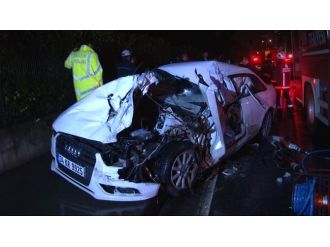 İstanbul’da feci kaza: 2 ölü