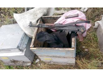 HDP’li başkanın evinden çıkanlar bak !