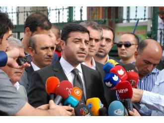 Demirtaş’a HDP’nin özür dilemesi soruldu