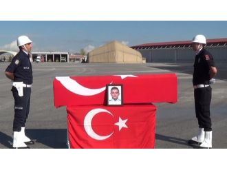 Şehit polise hazin tören