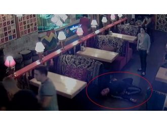 Birer yumrukta bayılttılar !