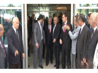 Doğu Perinçek yurda döndü