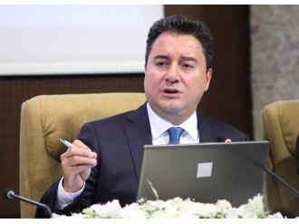 Babacan gündemi değerlendirdi