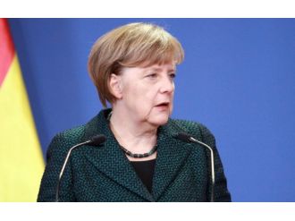 Angela Merkel Dolmabahçe’de