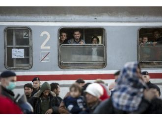 Binlerce sığınmacı Slovenya’da