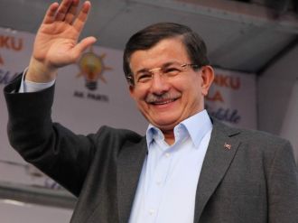 "Onlar her şeyin karşısında"