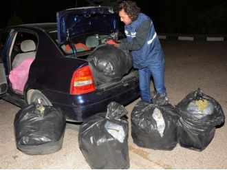 Avukatın aracından 15 kilo esrar çıktı