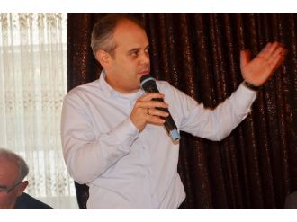 "Bu milletin helal oylarıyla seçilmiş ilk cumhurbaşkanına..."