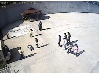 Küçük öğrenci okulda kalk krizi kurbanı oldu