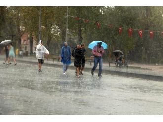 Bu kentte yarın teneffüslerde dışarı çıkmak yasak !